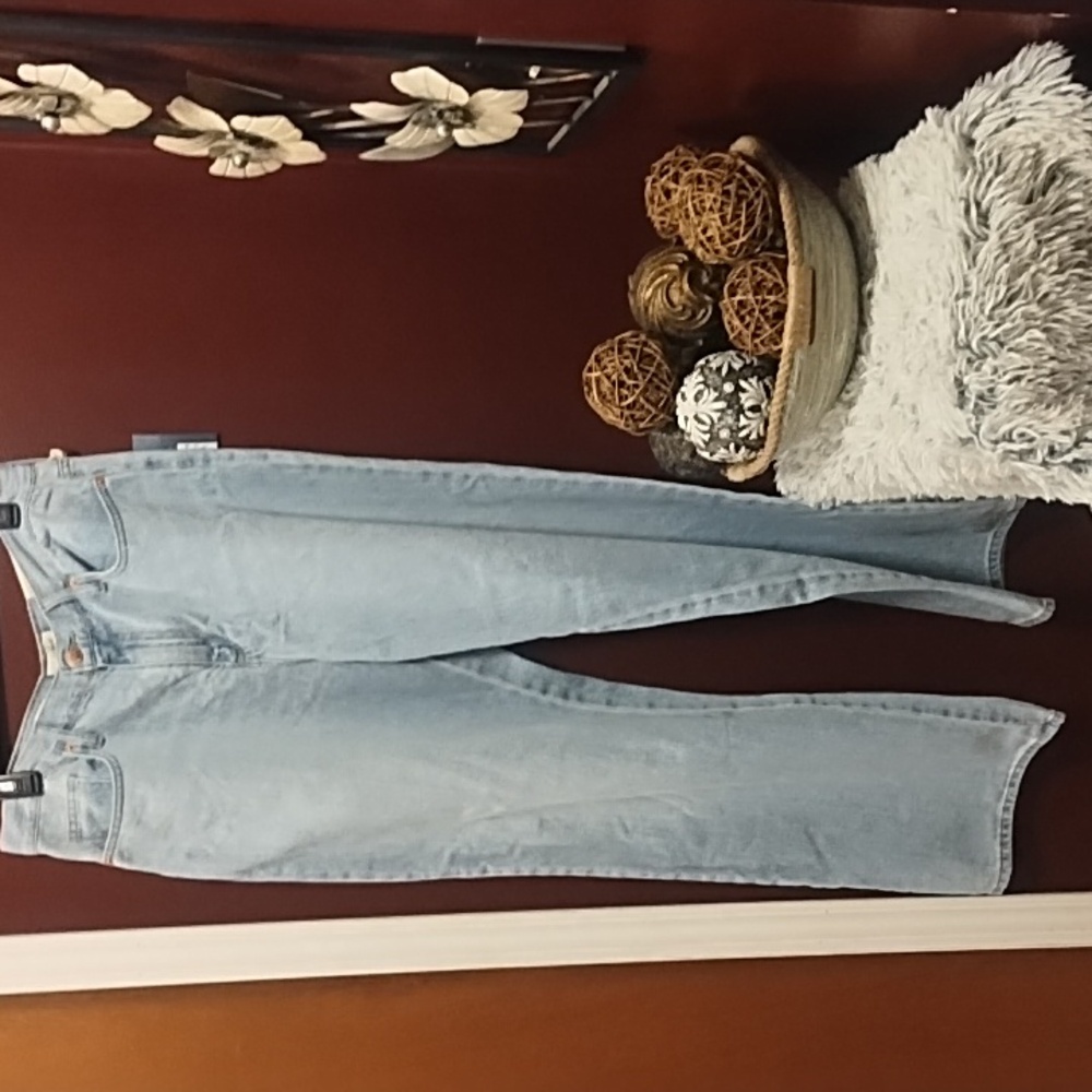 Universal Thread Light Blue Flare Jeans